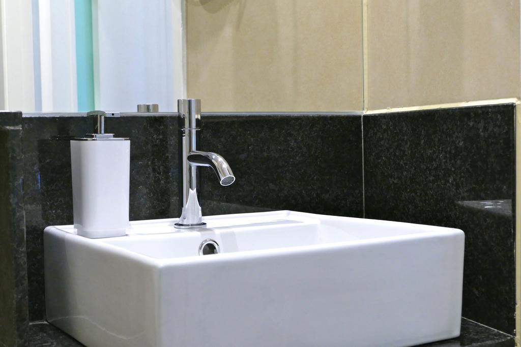 Guest House Sao Filipe 파로 외부 사진