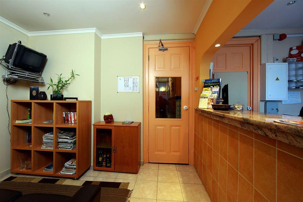 Guest House Sao Filipe 파로 외부 사진