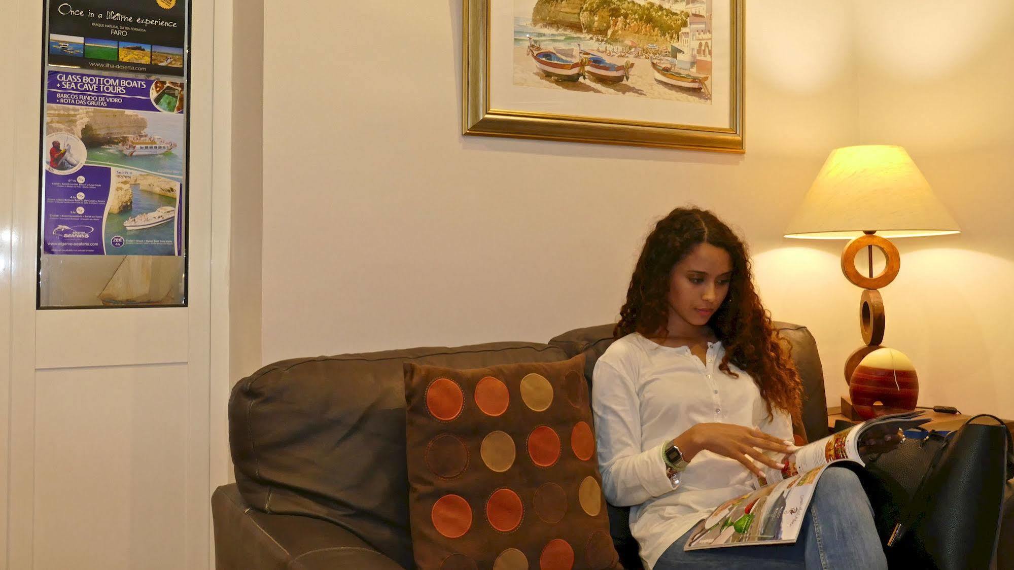 Guest House Sao Filipe 파로 외부 사진